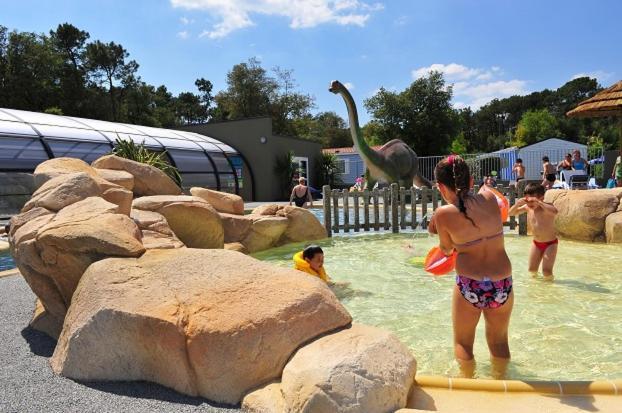 Talmont-Saint-Hilaire Camping Maeva Club Les Dinosaures酒店 外观 照片